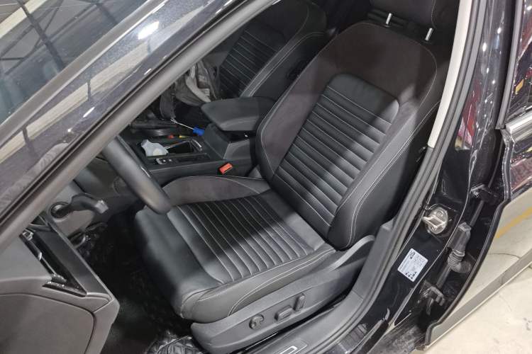 Used Volkswagen Magotan 2020 330TSI DSG Luxury Edition