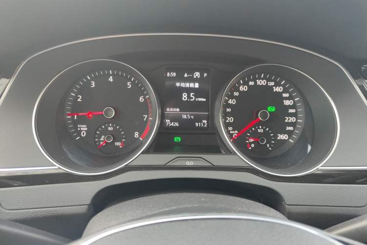Used Volkswagen Magotan 2019 330TSI DSG Luxury Model China V Standard Instrument Cluster