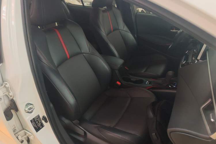 Used Toyota Levin 2022 185T CVT Sport Edition Right Front Seat