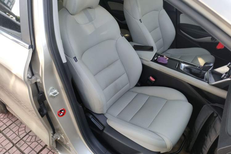 Used Geely Auto Binray 2018 14T CVT Binyi Edition