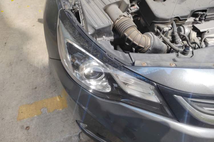 Used Chevrolet Malibu 2018 530T Automatic Fashion Edition Right Front Headlight