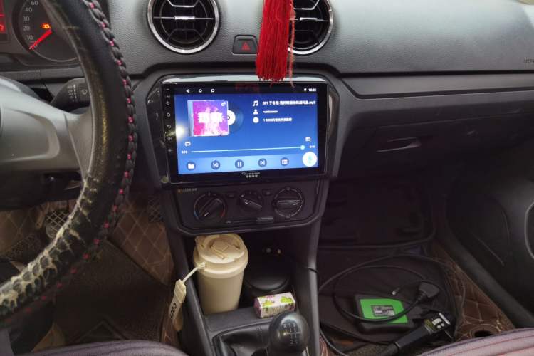 Used Volkswagen Jetta 2019 Dream Edition 1.4L Manual Fashion Version Audio And AC Panel