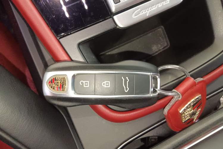 Used Porsche Cayenne E-Hybrid 2023 Cayenne E-Hybrid 2.0T
