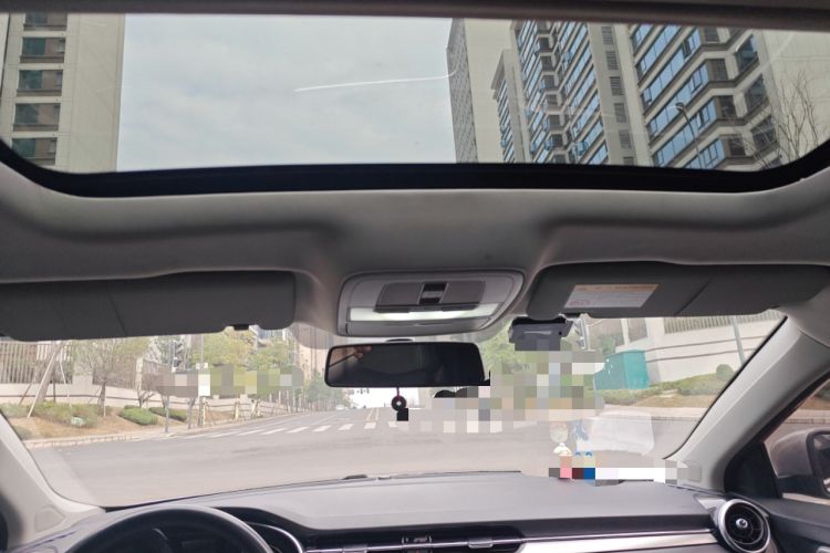 Used MG 6 2017 20T Manual Luxury Smart Connect Version China V Standard
