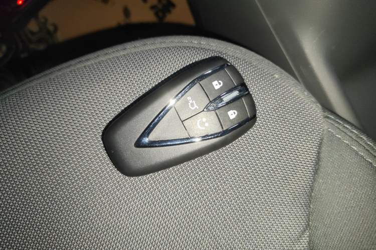 Used CHANGAN NEVO Lumin 2022 210km Sweet Edition Vehicle Key