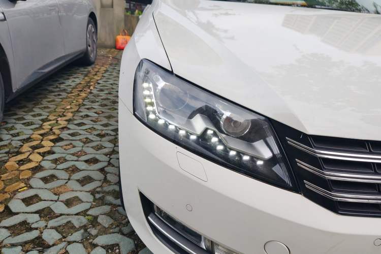 Used Volkswagen Passat 2014 1.8TSI DSG Prestige Navigation Edition