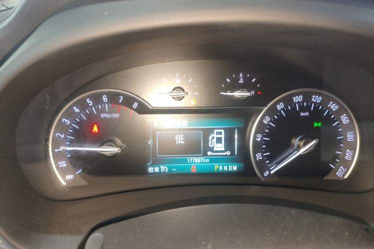 Used Buick GL8 2017 ES 28T Comfort Model China V Standard
