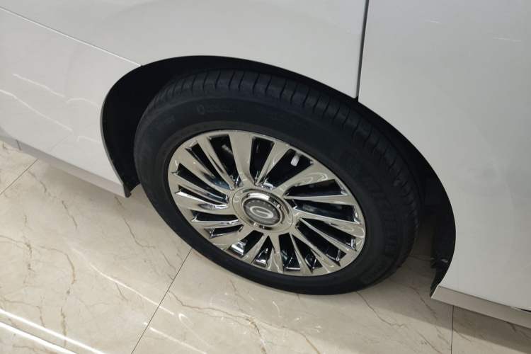 Used GAC Trumpchi M8 2023 Zongshi Series 400T Flagship Edition Right Rear Wheel Hub