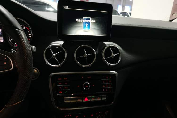 Used Mercedes-Benz GLA 2017 GLA 200 Fashion Model
