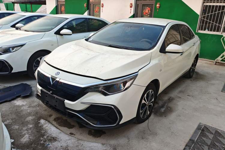 Used Venucia D60EV 2020 Standard Range T3