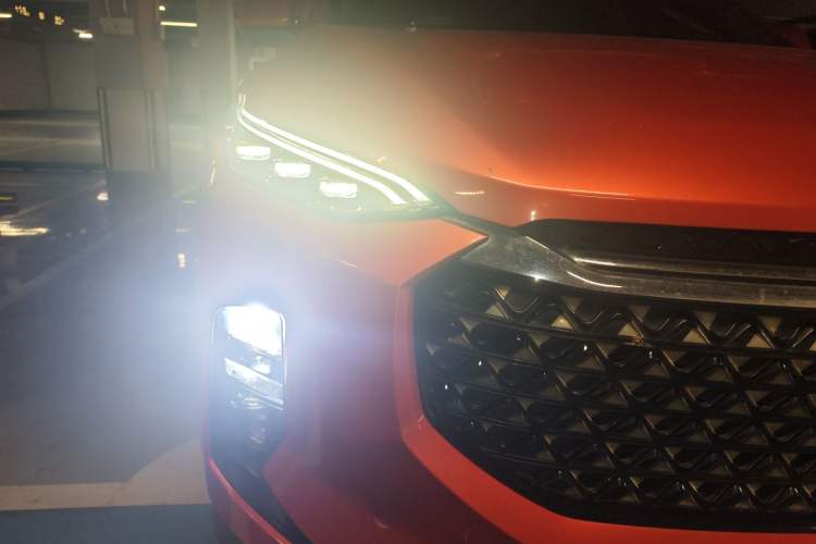 Used SAIC MAXUS D60 2019 1.5T Automatic Luxury Edition 5-seater