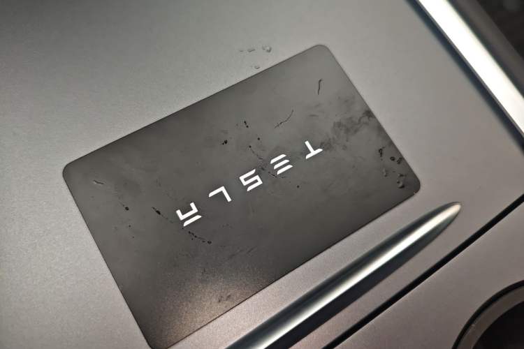 Used Tesla Model Y 2024 Rear-Wheel-Drive Version Vehicle Key