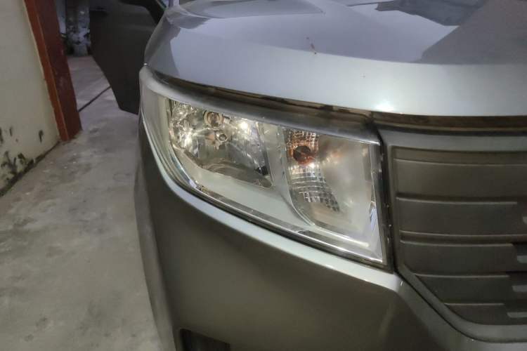 Used Wuling Hongguang PLUS 2019 1.5T Manual Standard Version 7 Seats
