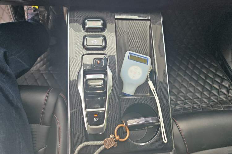 Used GAC Trumpchi EMKOO 2022 1.5T Supernova Pro Edition Gear Lever