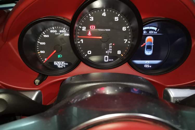 Used Porsche 718 2016 Boxster 2.0T