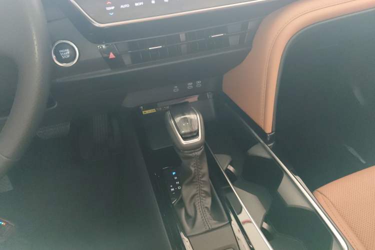 Used Toyota Camry 2024 2.0 GVP Luxury Edition