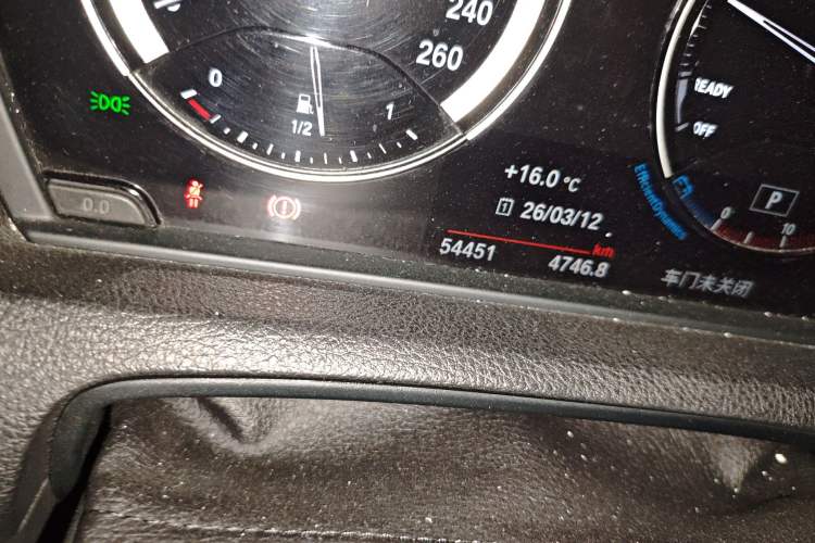 Used BMW 2 Series 2018 220i Sport Design Package