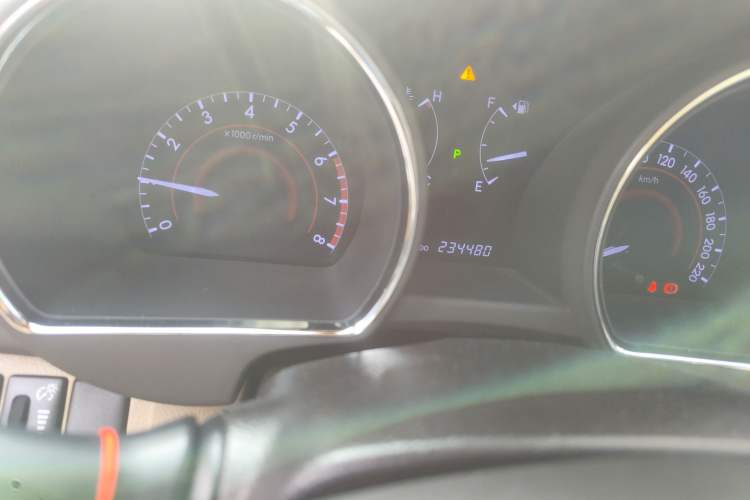 Used Toyota Highlander 2012 2.7L Two-Wheel Drive 7-Seater Luxury Edition
