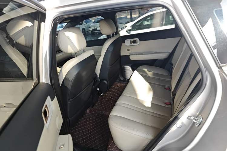 Used Wuling Xingguang S 2024 130 km Flagship Version