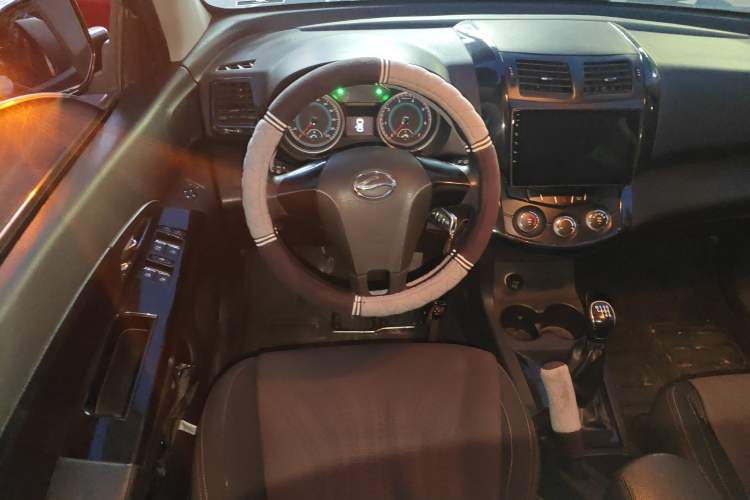 Used Land X5 2013 2.0T Manual Enjoyment Edition
