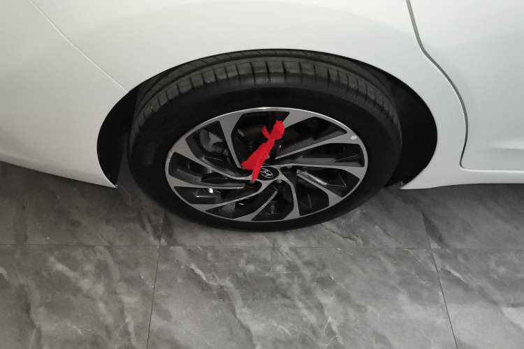 Used Hyundai Elantra (6th Generation / Lingdong) 2020 1.4T Dual-Clutch Xuan Dong · Dynamic Version Right Rear Wheel Hub