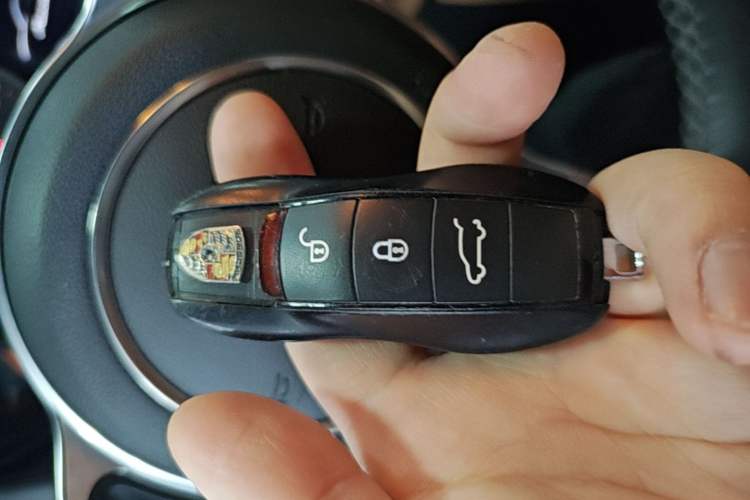 Used Porsche Macan 2017 Macan 2.0T Vehicle Key