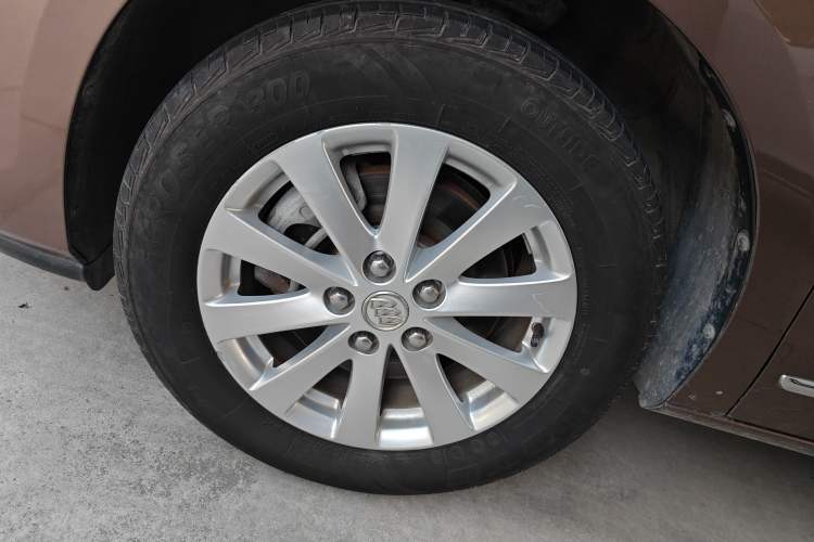 Used Buick GL8 2018 28T Luxury Model China VI Standard
