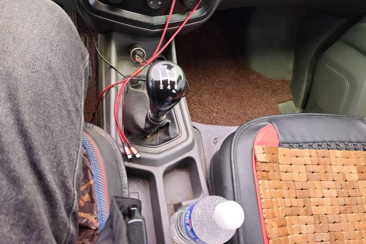 Used Wuling Zhengcheng 2015 1.8L Comfort Model LJ479QE2

