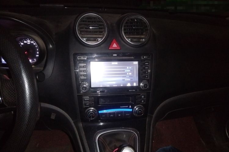 Used Haval H6 2016 Upgraded Model 1.5T Manual Two-Wheel Drive Elite Version