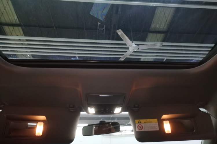 Used Honda UR-V 2020 370TURBO Two-Wheel Drive Luxury Edition
