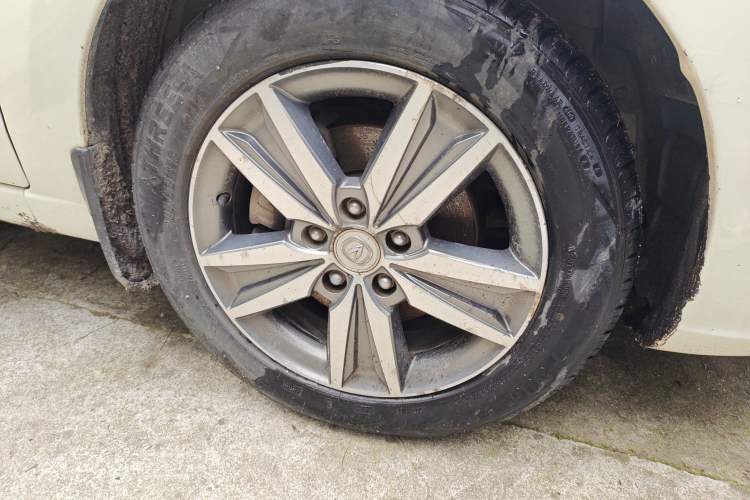 Used Changan Eado 2015 1.6L Manual Luxury Model China IV Standard