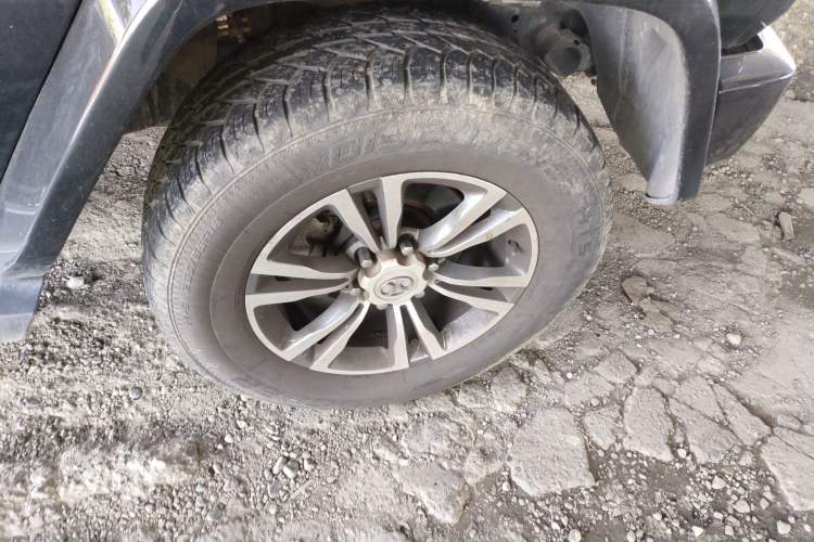 Used BAIC Off-Road BJ80 2018 2.3T Automatic Prestige Version China V Emission Standard Right Front Wheel Hub