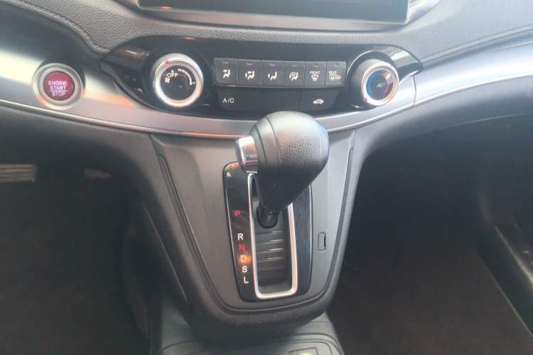 Used Honda CR-V 2015 2.0L two-wheel drive Fashion Edition
