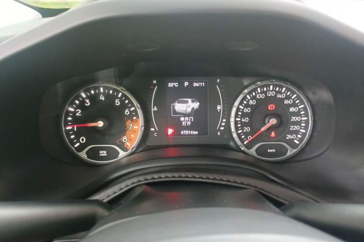 Used Jeep Renegade 2017 180T Automatic High-Energy Version Instrument Cluster