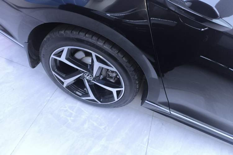 Used Volkswagen Magotan 2023 2 Million Units Commemorative Edition 330TSI DSG Luxury Version