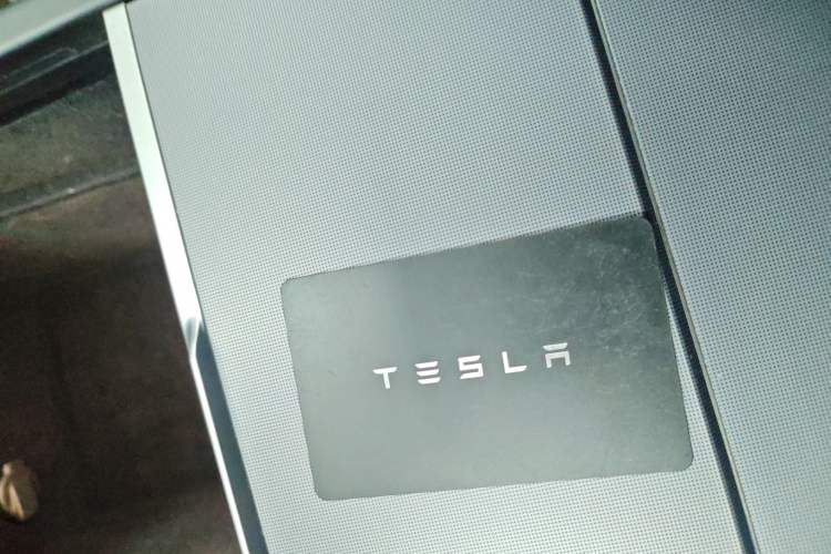 Used Tesla Model 3 2023 Long-Range All-Wheel-Drive Version Vehicle Key