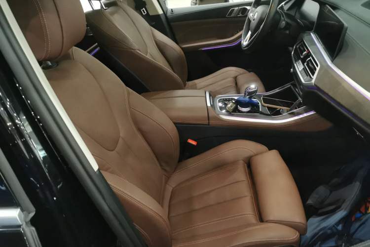 Used BMW X5 2021 xDrive30i X Design Package Right Front Seat