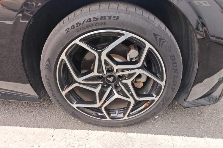 Used NETA GT 2023 660 Right Front Wheel Hub