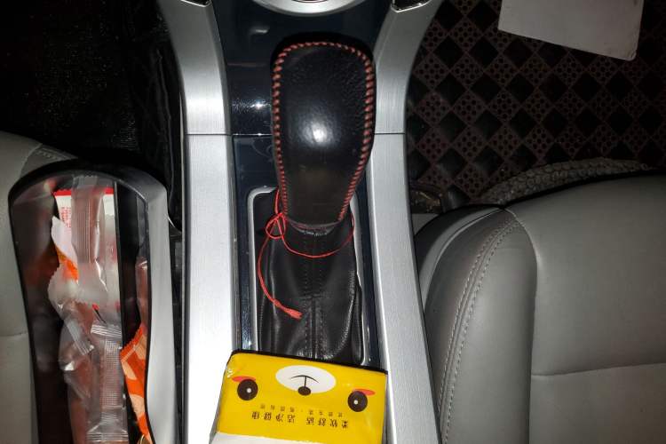 Used Luxgen 5 2013 1.8T Automatic Luxury Model Gear Lever