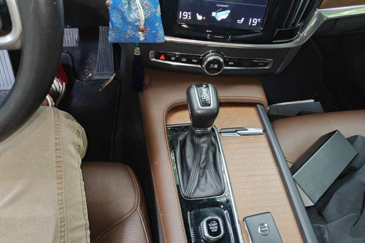 Used Volvo S90 2019 T5 Zhiyi Edition