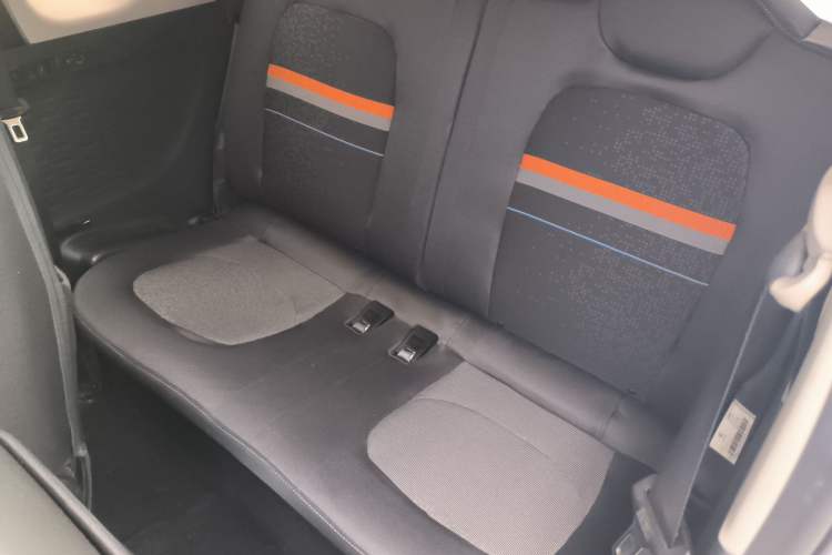 Used Wuling Hongguang MINIEV 2020 Zizai Version Lithium-NMC Left Rear Seat