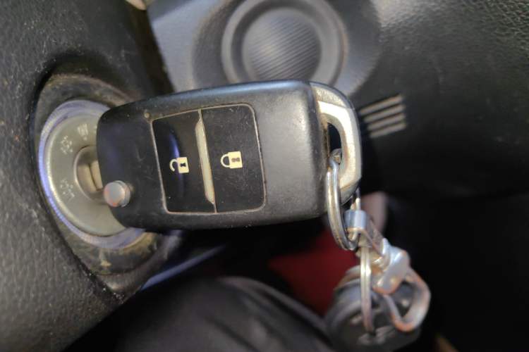 Used CHANGAN OSHAN X70A 2018 1.5L Manual Comfort Model