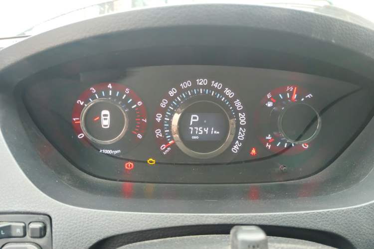 Used Luxgen Great 7 SUV 2013 Limited-Edition Sharp Edition 2.2T All-Wheel-Drive Prestige Model