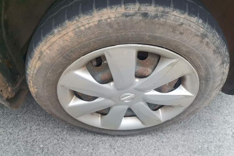 Used Nissan March 2010 1.5L Manual Easi-Style Edition
