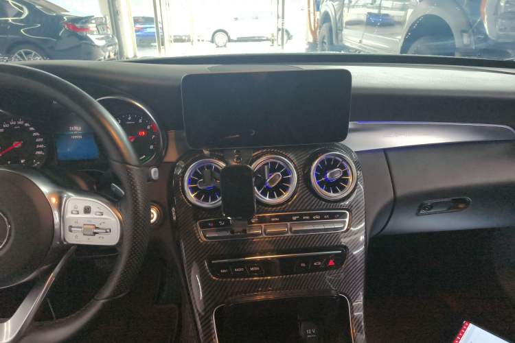 Used Mercedes-Benz C-Class 2019 C 260 Sport Edition Audio And AC Panel