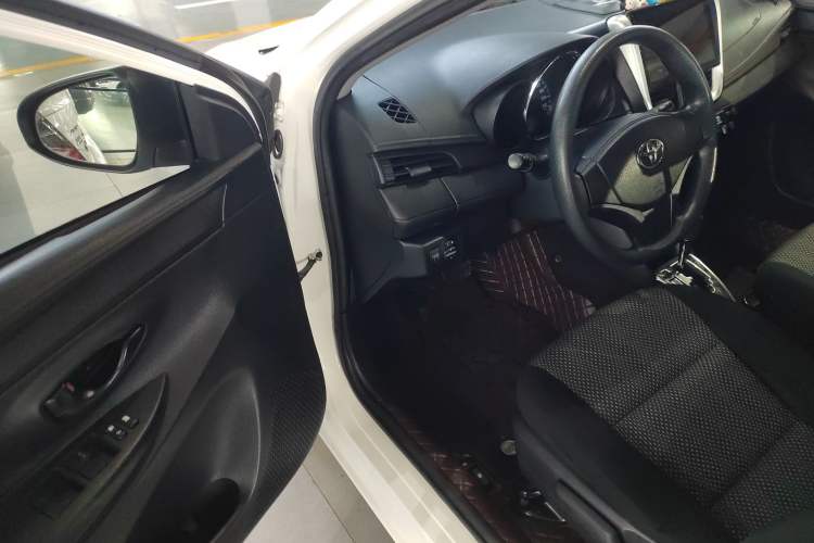 Used Toyota Vios 2017 1.5L CVT Innovation Edition Driver Seat