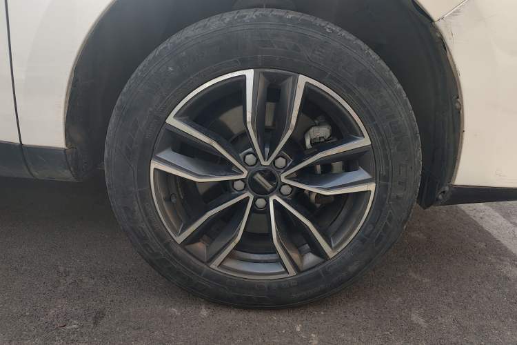 Used Wey VV5 2021 1.5T Two-Wheel Drive Smart Pioneer
