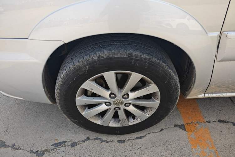 Used Buick GL8 2014 2.4L Executive Edition