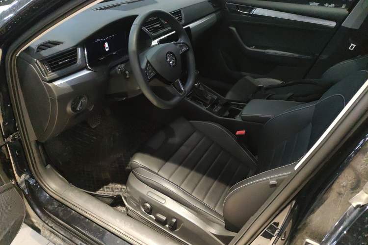 Used Skoda Superb 2024 TSI280 DSG Luxury Edition
