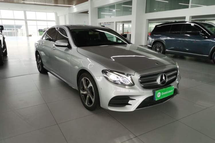 Used Mercedes-Benz E-Class 2017 E 300 L Sporty and Stylish Model Front Right 45 Deg